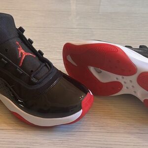 Kids’ Jordan Sneakers – Size 7Y – Black/Red – Excellent Condition!